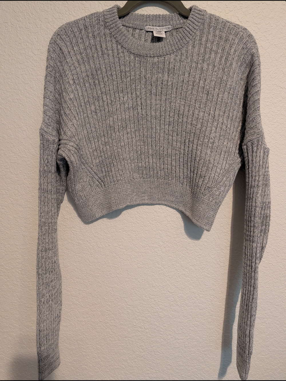 Urban Outfitters Light Gray Ribbed Cropped Sweater